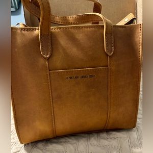 Portland Leather Lola Zip Small Crossbody Dakota